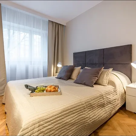 Chmielna Warsaw Cental Station P&O Serviced Apartments Zewnętrze zdjęcie