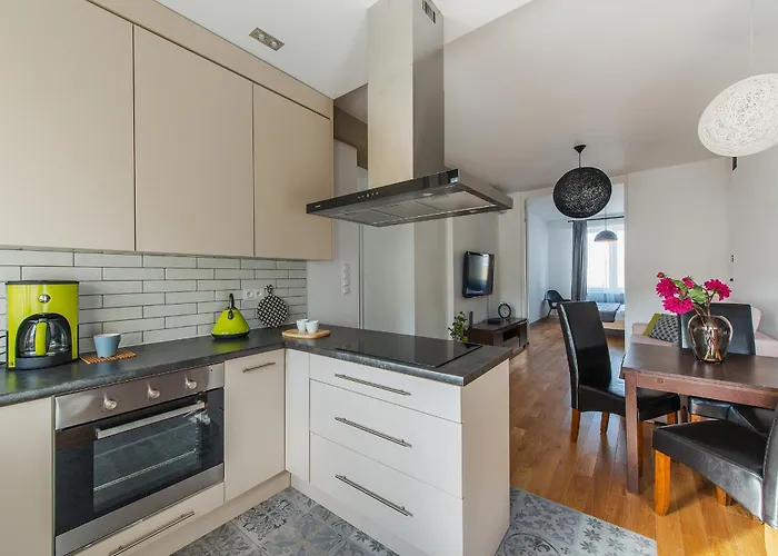 Chmielna Warsaw Cental Station P&O Serviced Apartments