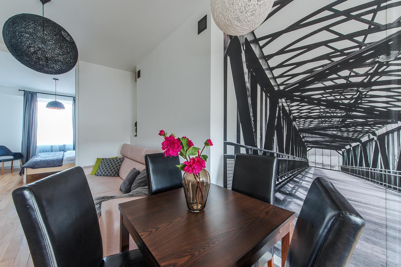 Chmielna Cental Station P&o Serviced Apartment *